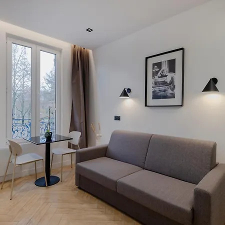 Charming In Apartment