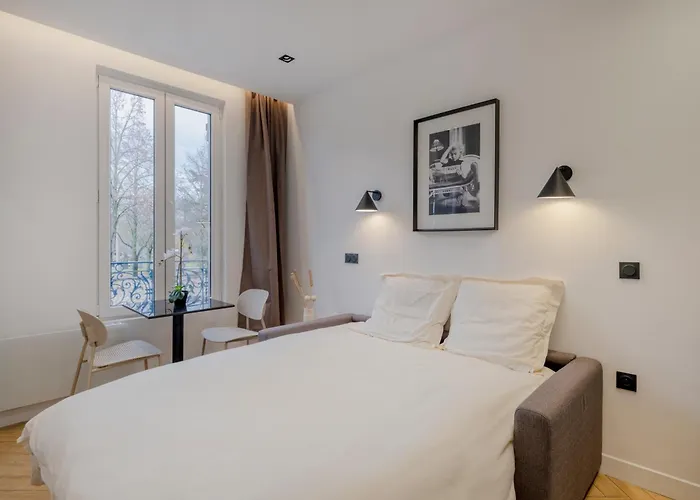 Charming In Apartament *